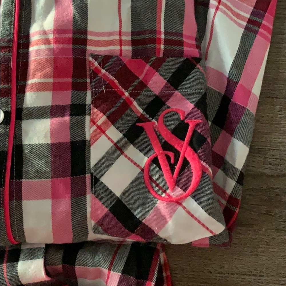 PJ set - Picture 2 of 4